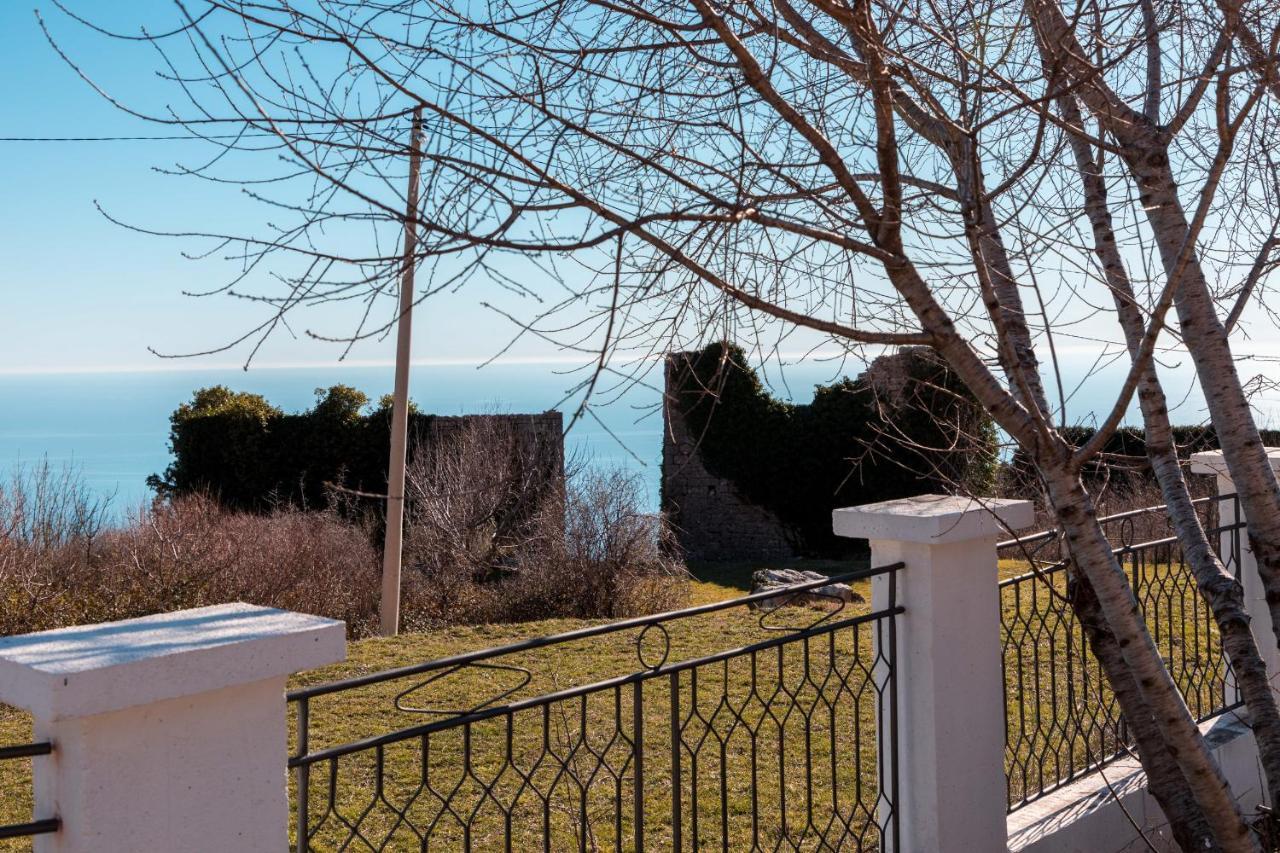 Holiday Home Marija Будва Екстер'єр фото